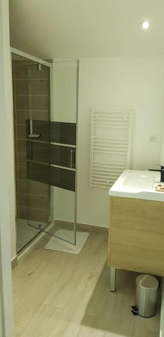 Ty-Yan Apartment Tours Luaran gambar